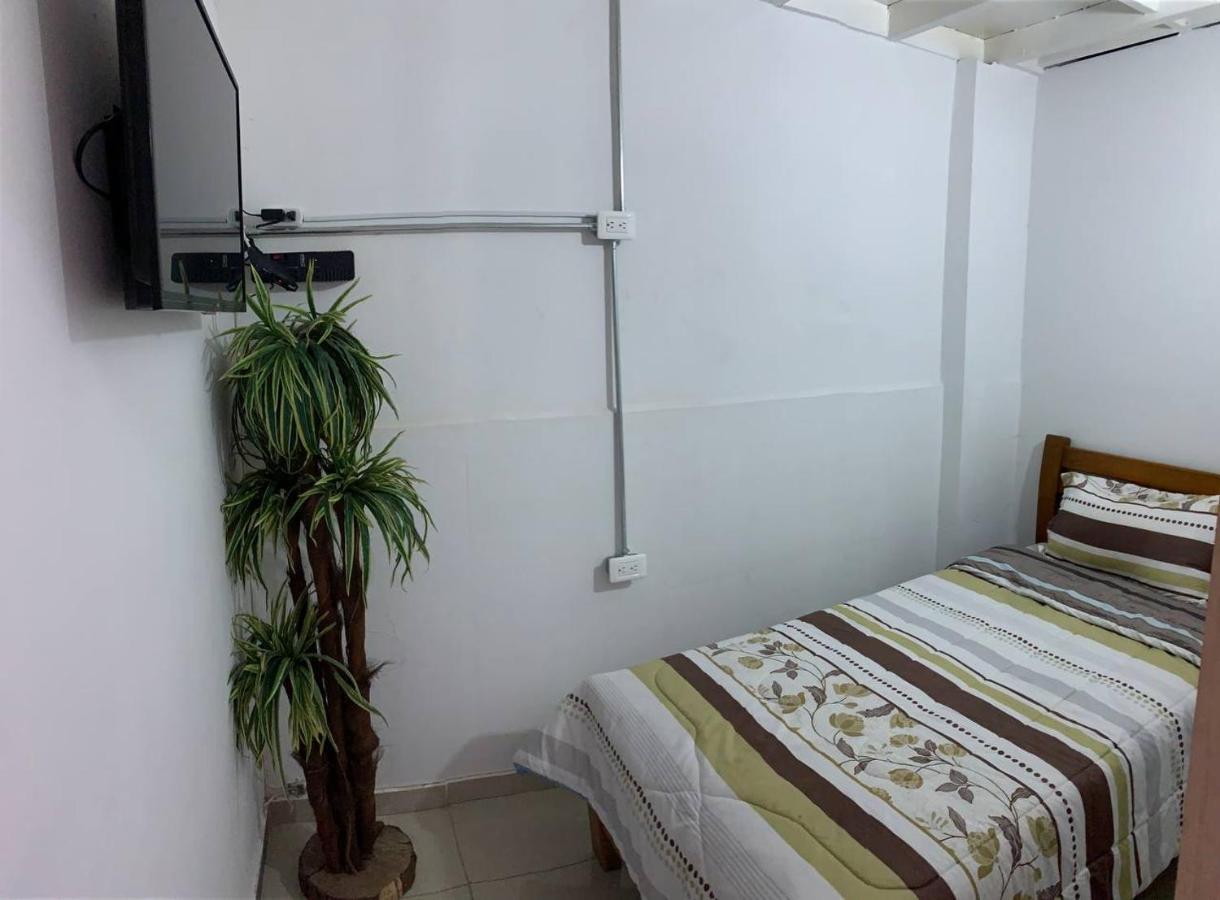 The Mural Hostel Bogota Ngoại thất bức ảnh